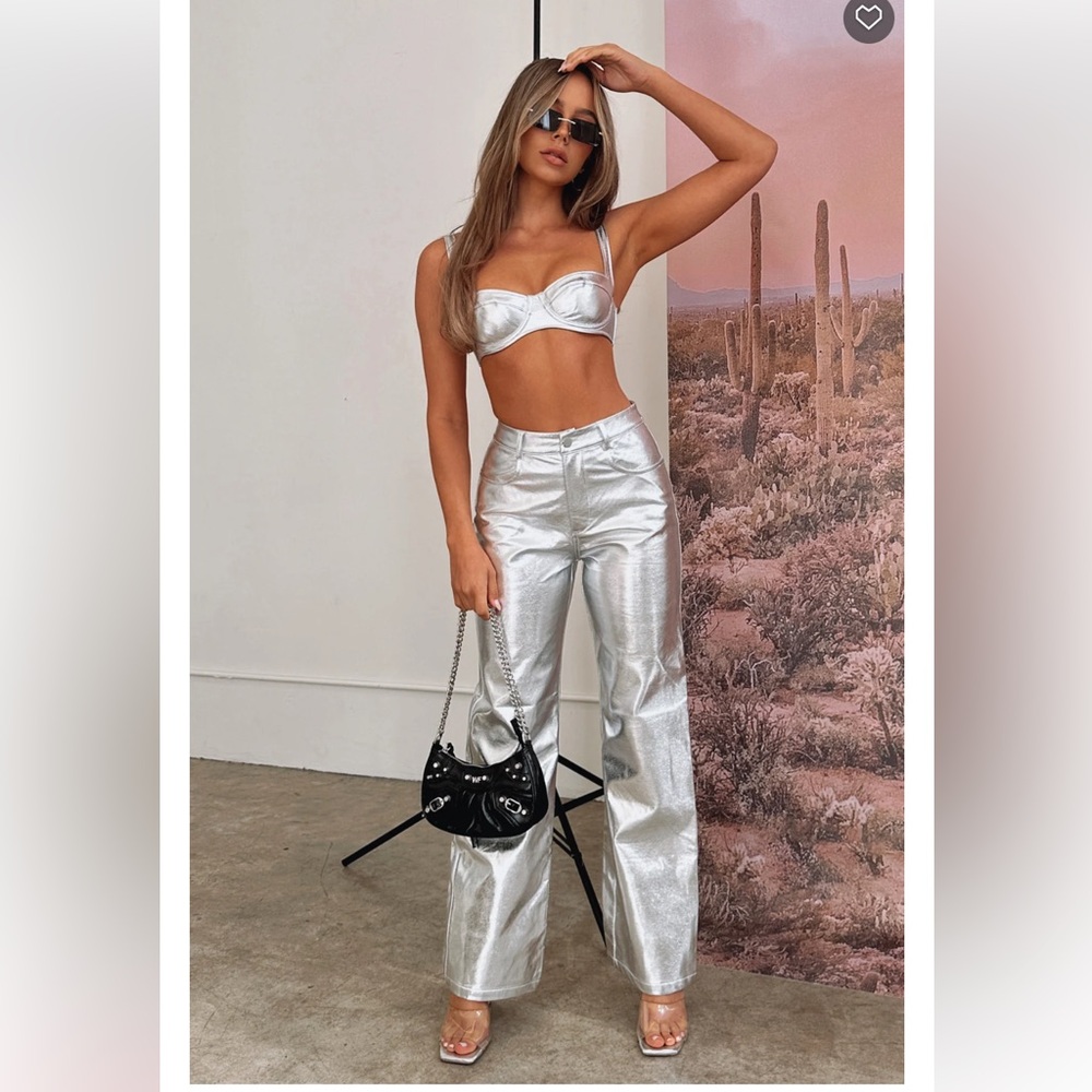 Push The Button Metallic PU Pants Silver & Tide Is High Bustier Silver set